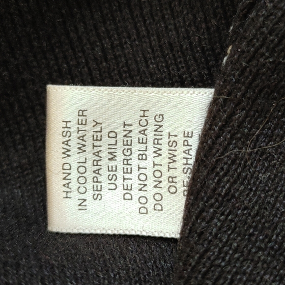 🎩Christopher & Banks Sweater - Picture 9 of 9